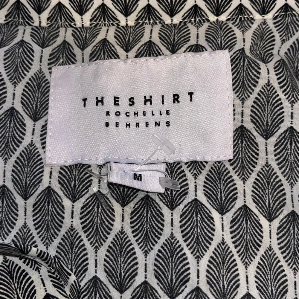 The Shirt by Rochelle Behrens black/grey long-sleeve ruffle button-down top | M